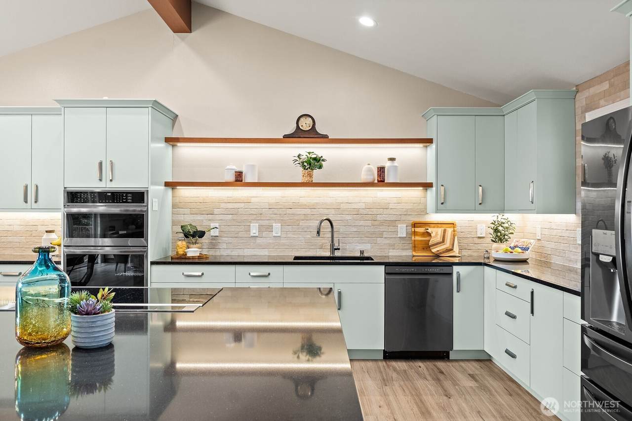 https://bt-photos.global.ssl.fastly.net/nwmls/1280_boomver_1_2538789-1.jpg