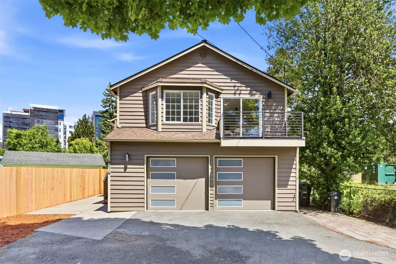 814 185th Street - Photo 1