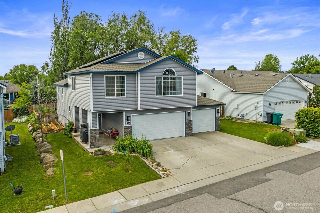 506 Cambridge Lane - Photo 1