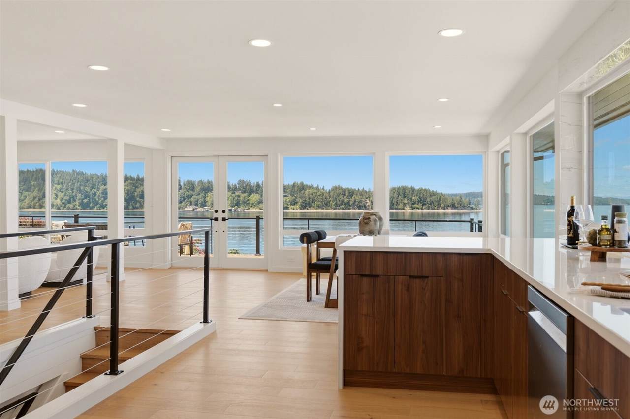 47 Wallace Street - Photo 1
