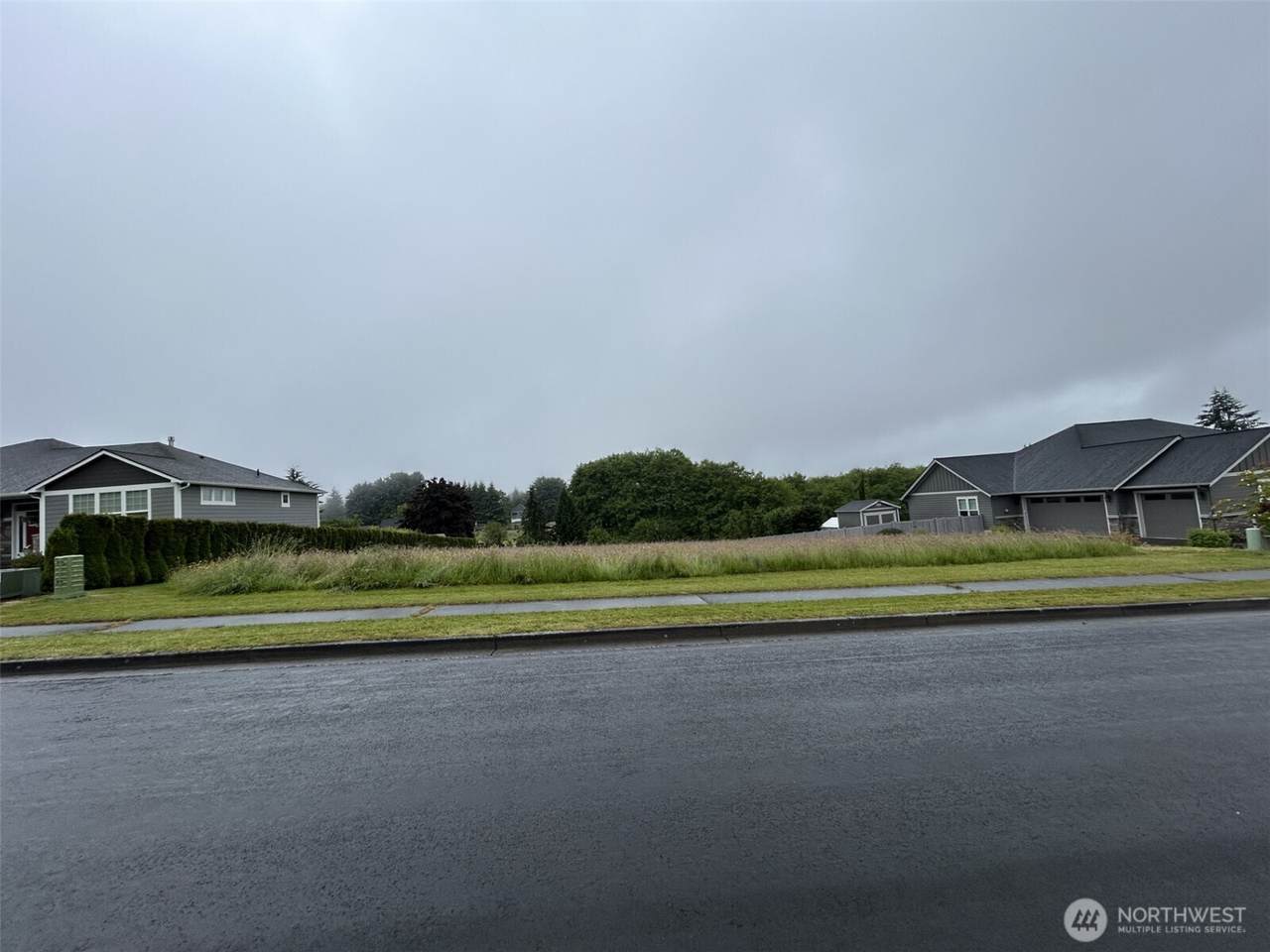 125 Strawberry Lane - Photo 1