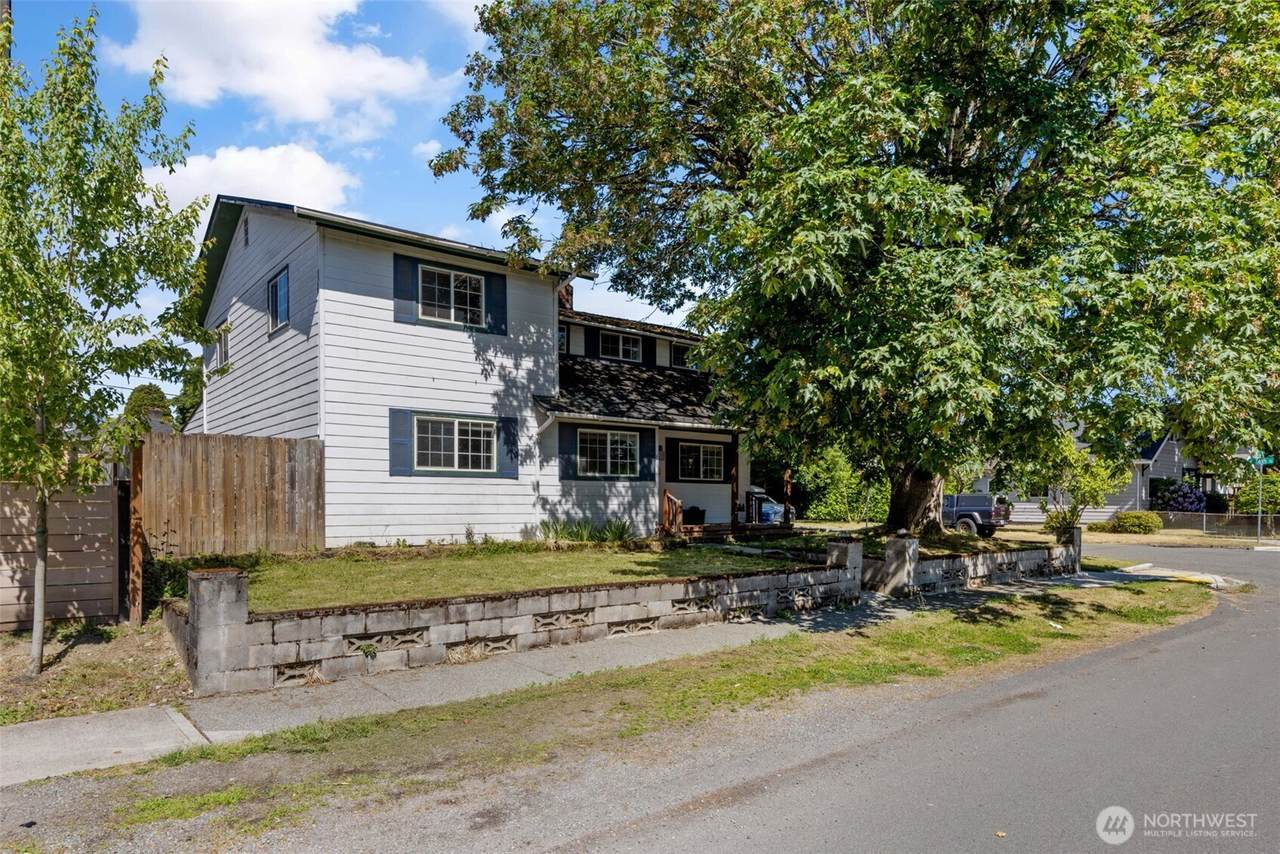3602 K Street - Photo 1