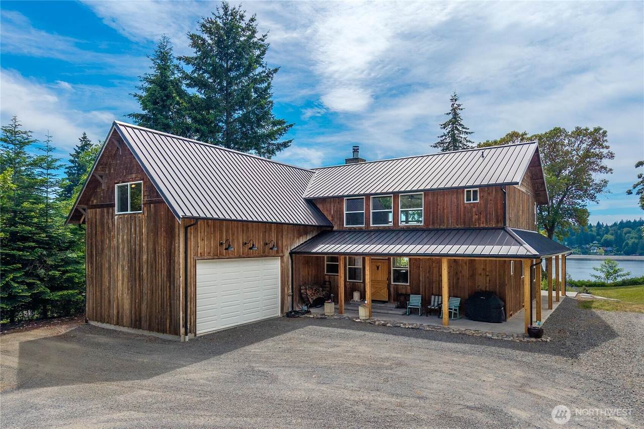 458 Stretch Island Road - Photo 1