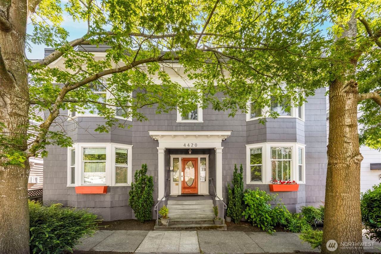 4420 Dayton Avenue - Photo 1