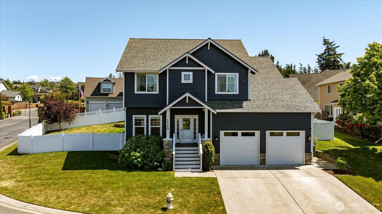 1720 Waterside Court - Photo 1