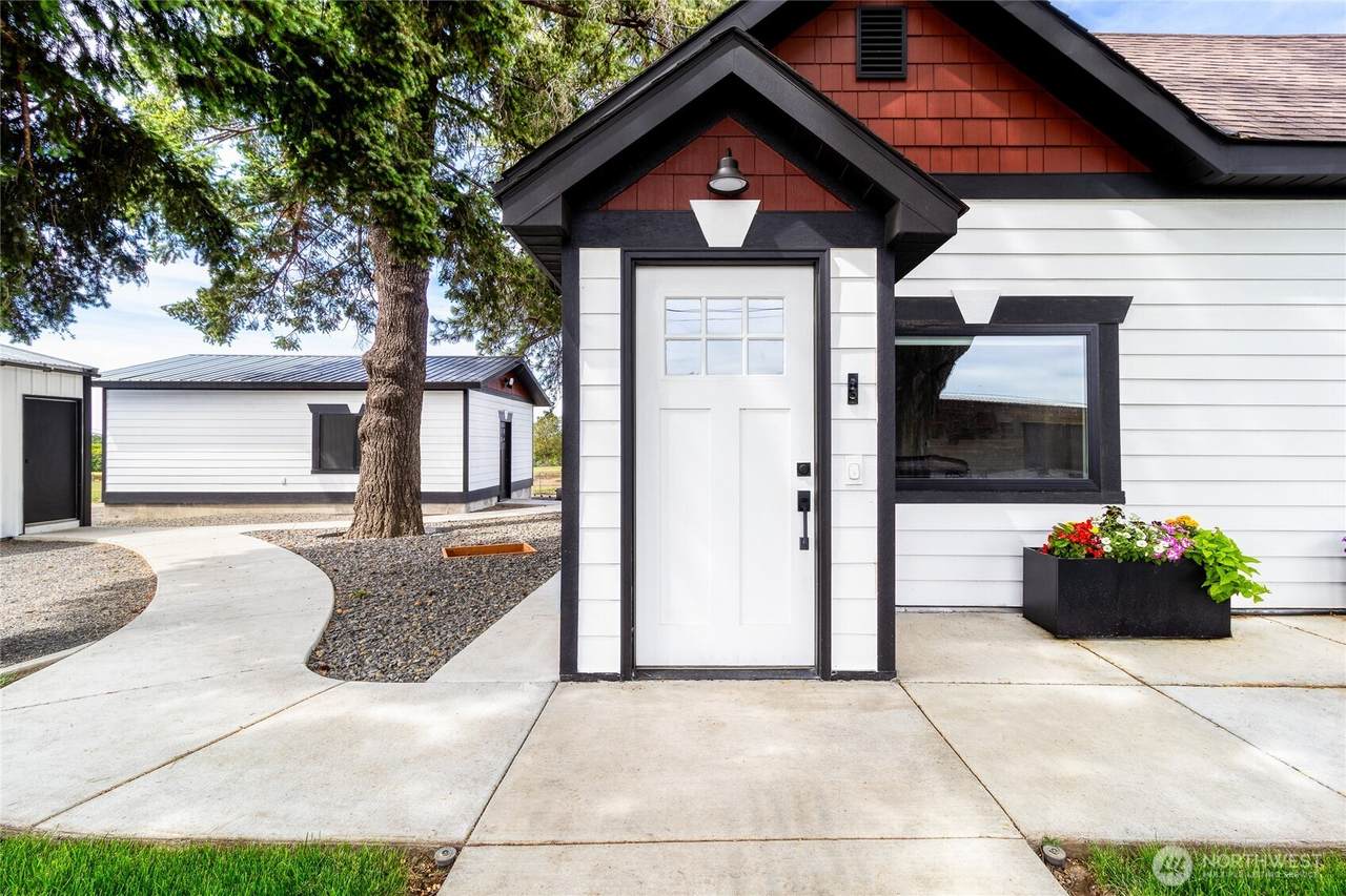 1111 Rooster Road - Photo 1