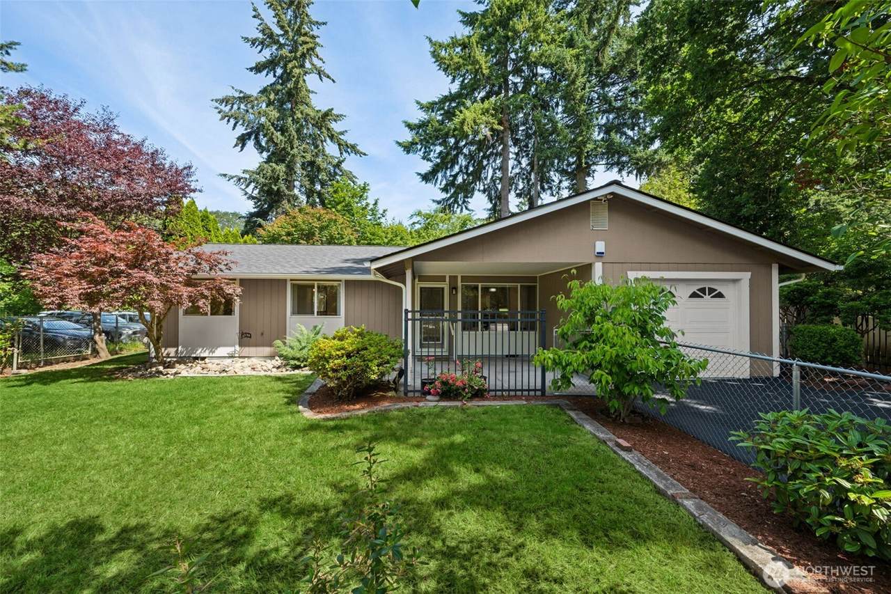 501 125th Street - Photo 1