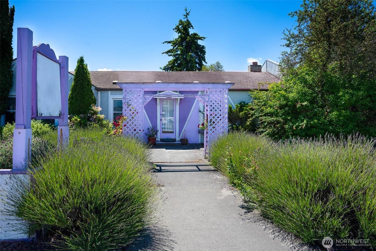243 Washington Street - Photo 1