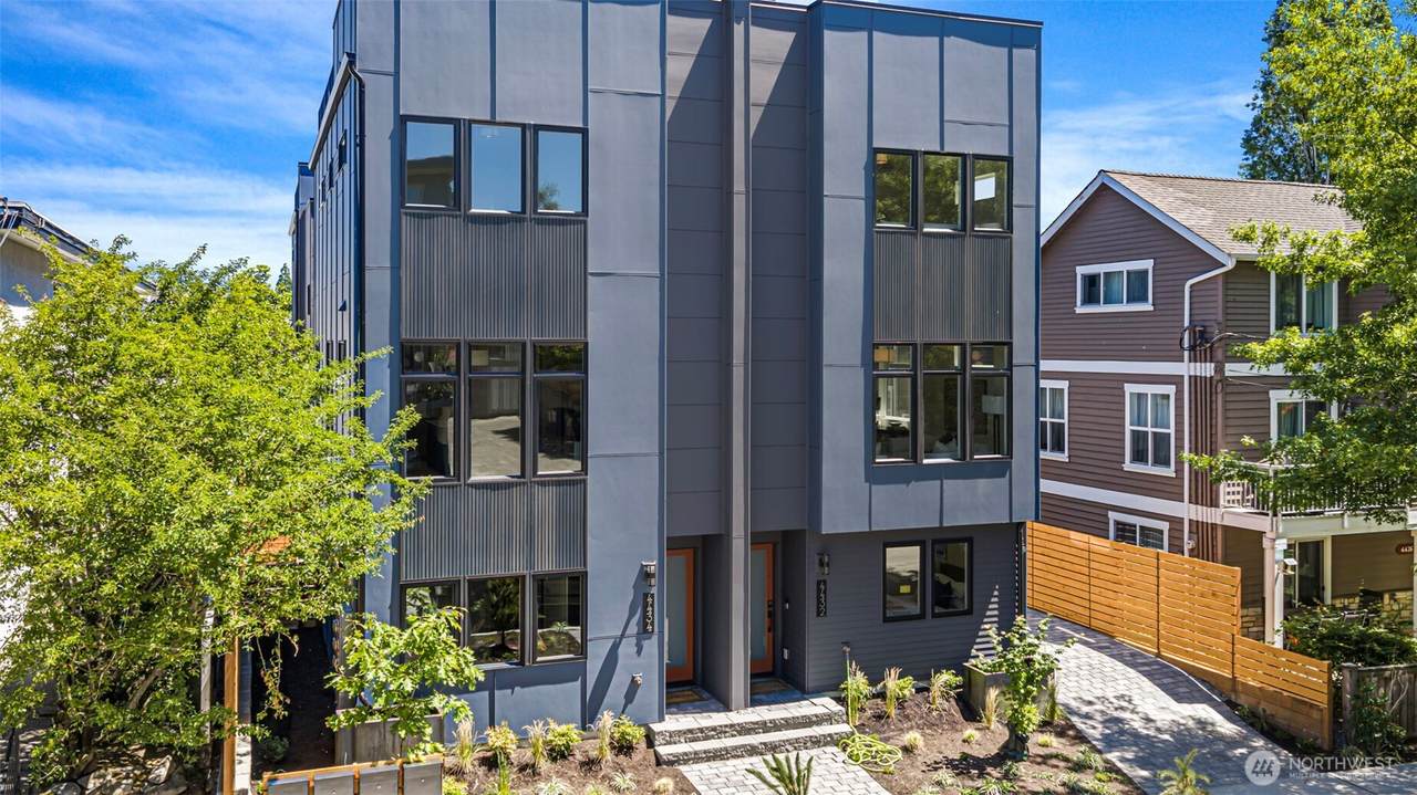 4432 Dayton Avenue - Photo 1