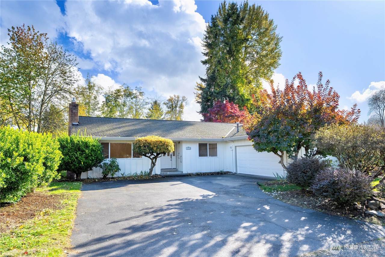 14260 110th Avenue - Photo 1