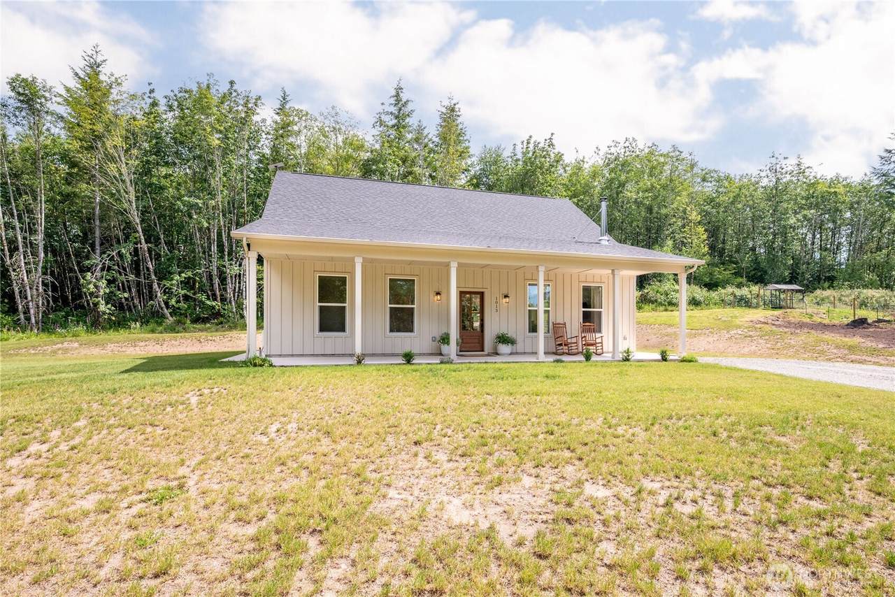 1013 Bodine Road - Photo 1