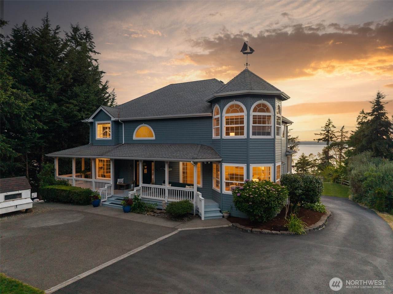 768 6th Avenue - Photo 1