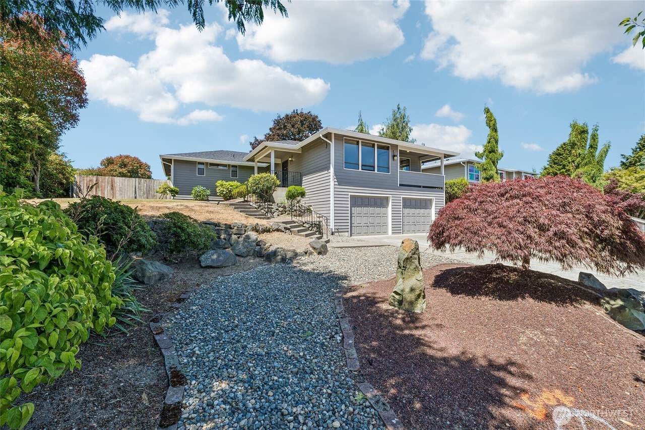 1780 Harmon Street - Photo 1