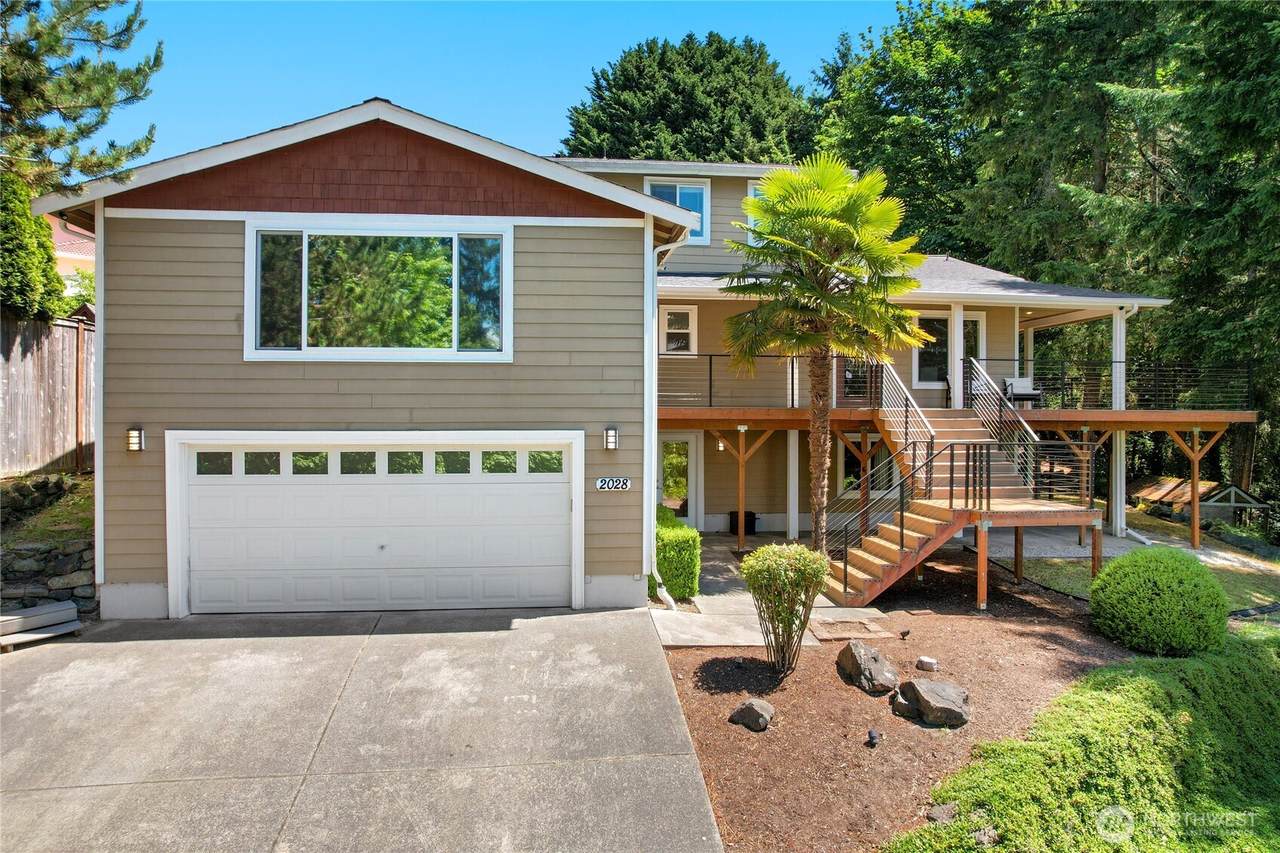 2028 Misty Ridge Lane - Photo 1