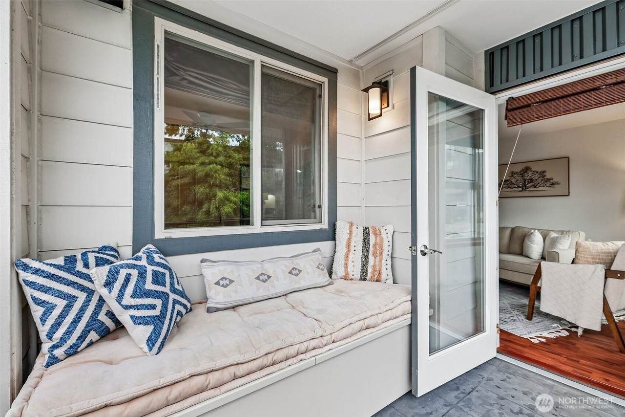 769 Hayes Street - Photo 1