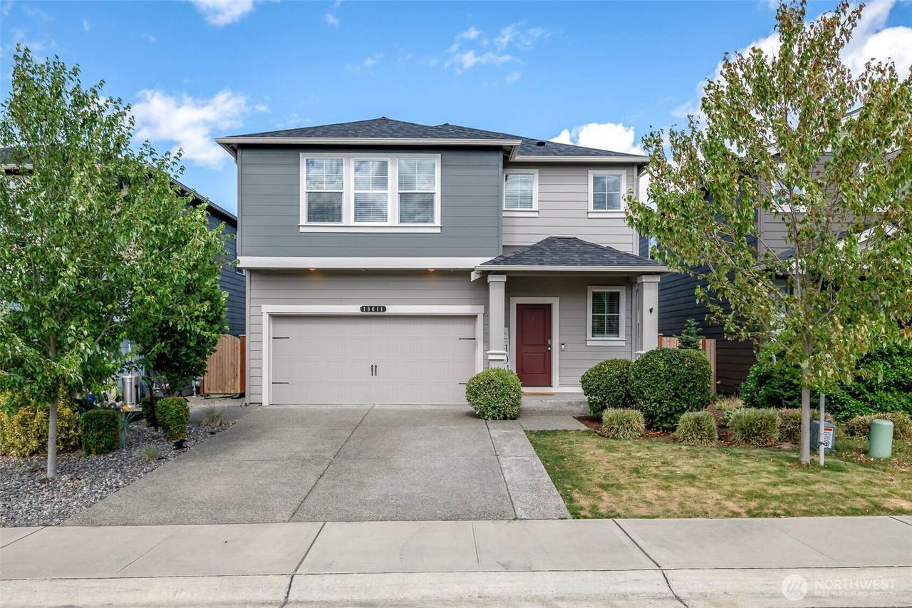 18611 111th Avenue - Photo 1