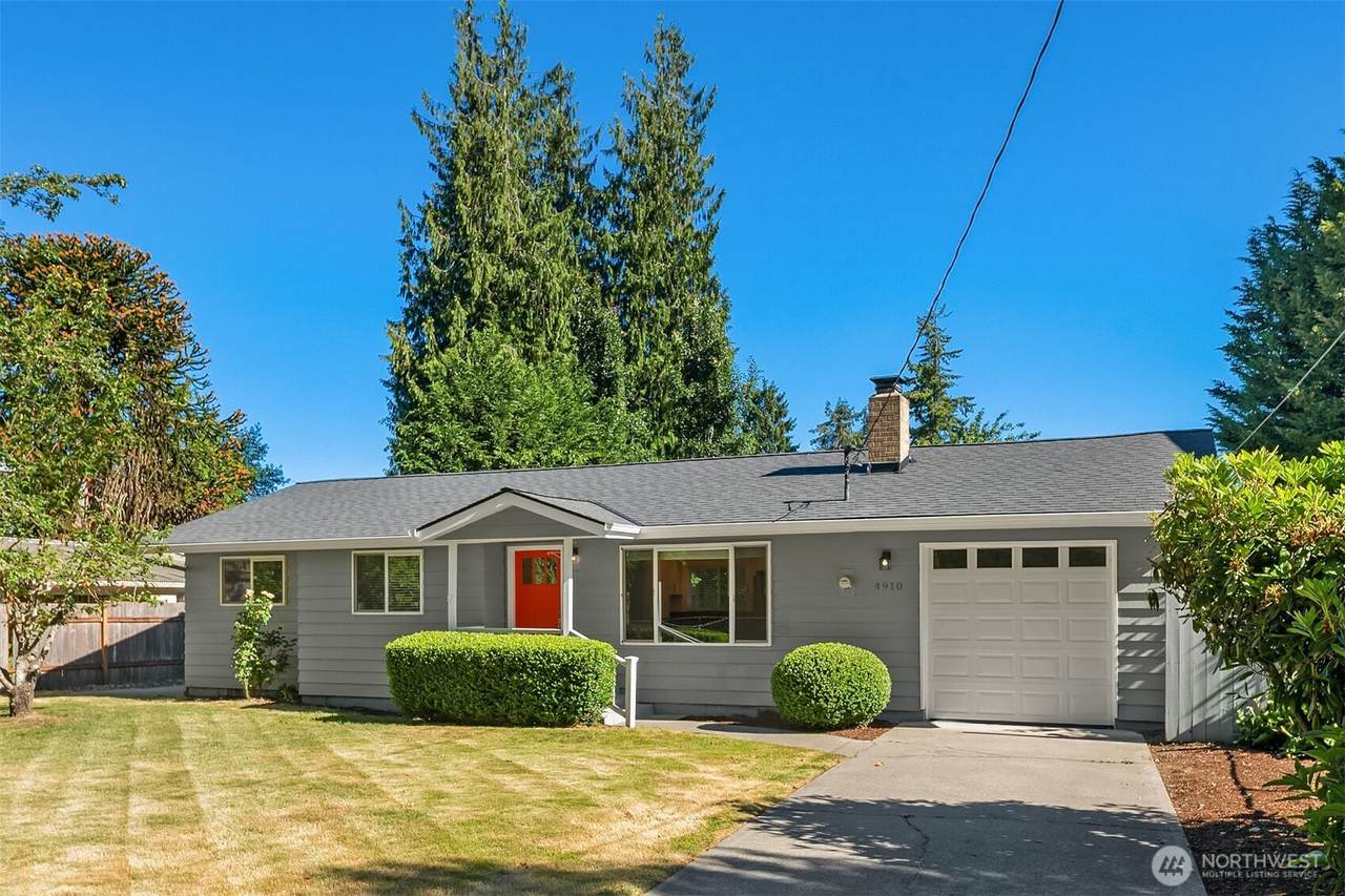 4910 7th Street - Photo 1
