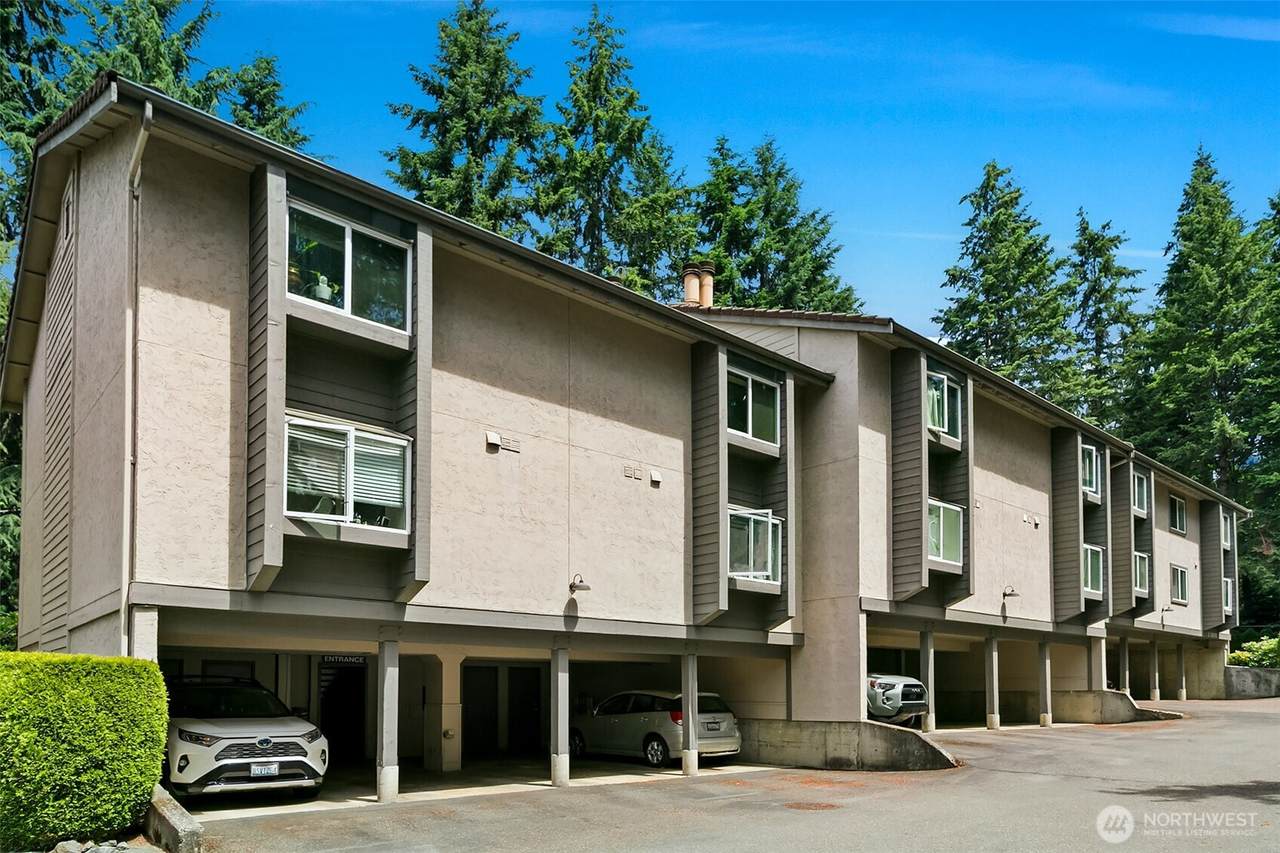 12715 120th Street - Photo 1