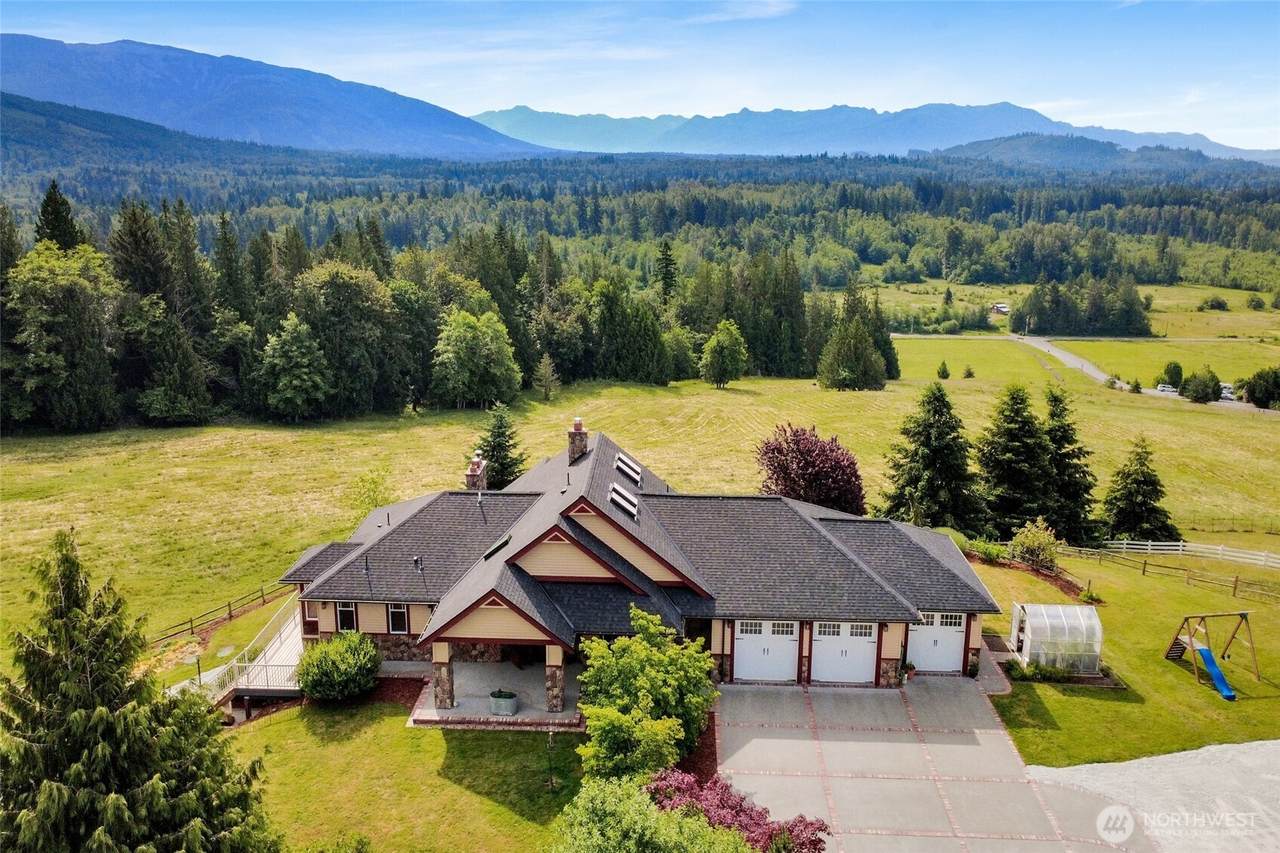 18077 Fox Hollow Lane - Photo 1