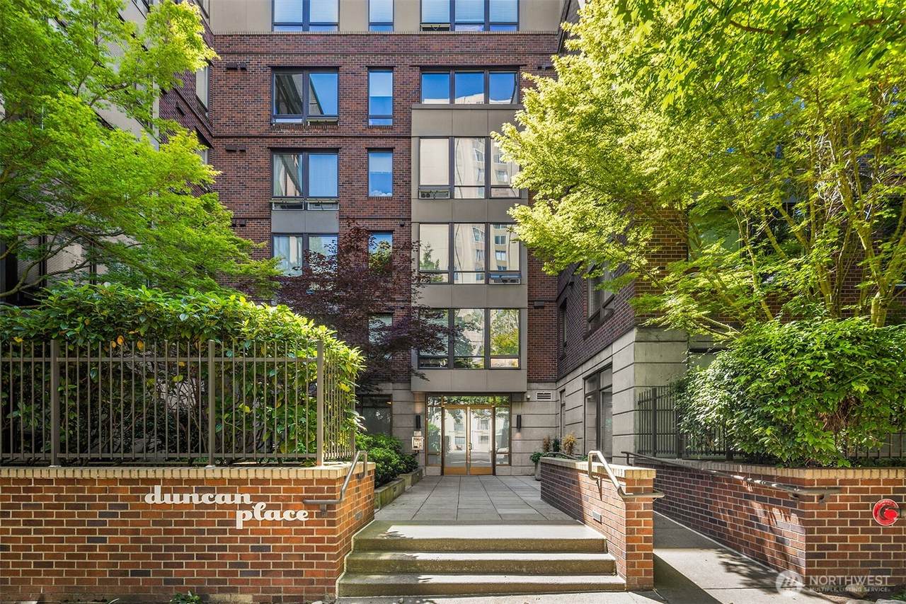 4547 8th Avenue - Photo 1