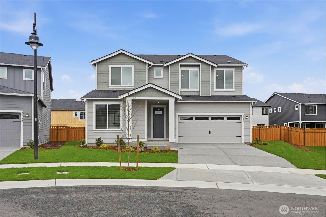 20068 165th Street - Photo 1
