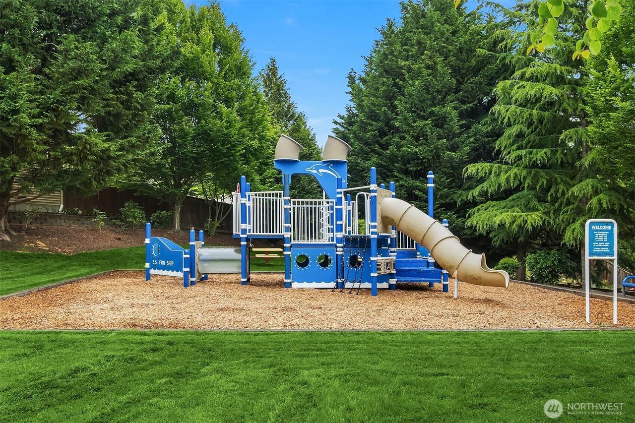 https://bt-photos.global.ssl.fastly.net/nwmls/1280_boomver_1_2541990-1.jpg