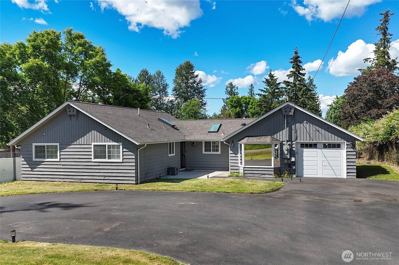 2406 Taylor Street - Photo 1