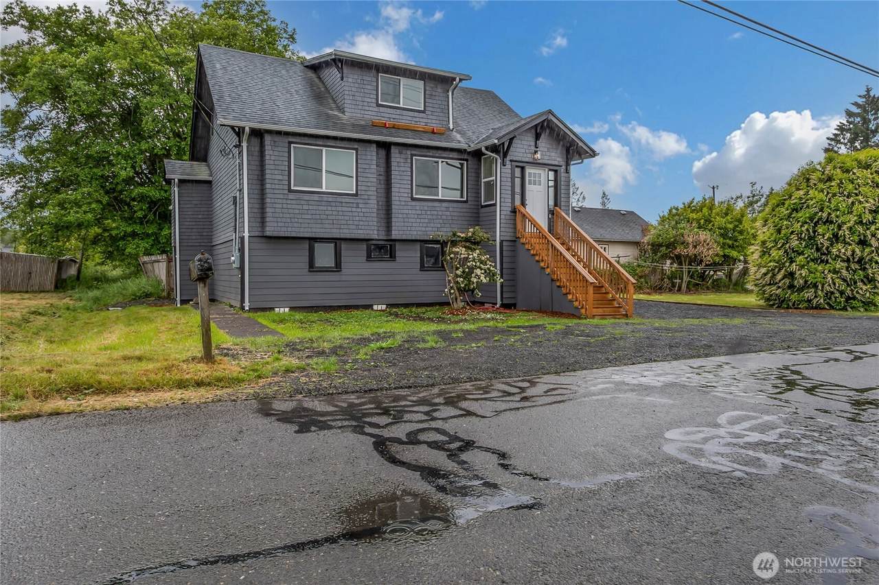 307 Exchange Street - Photo 1