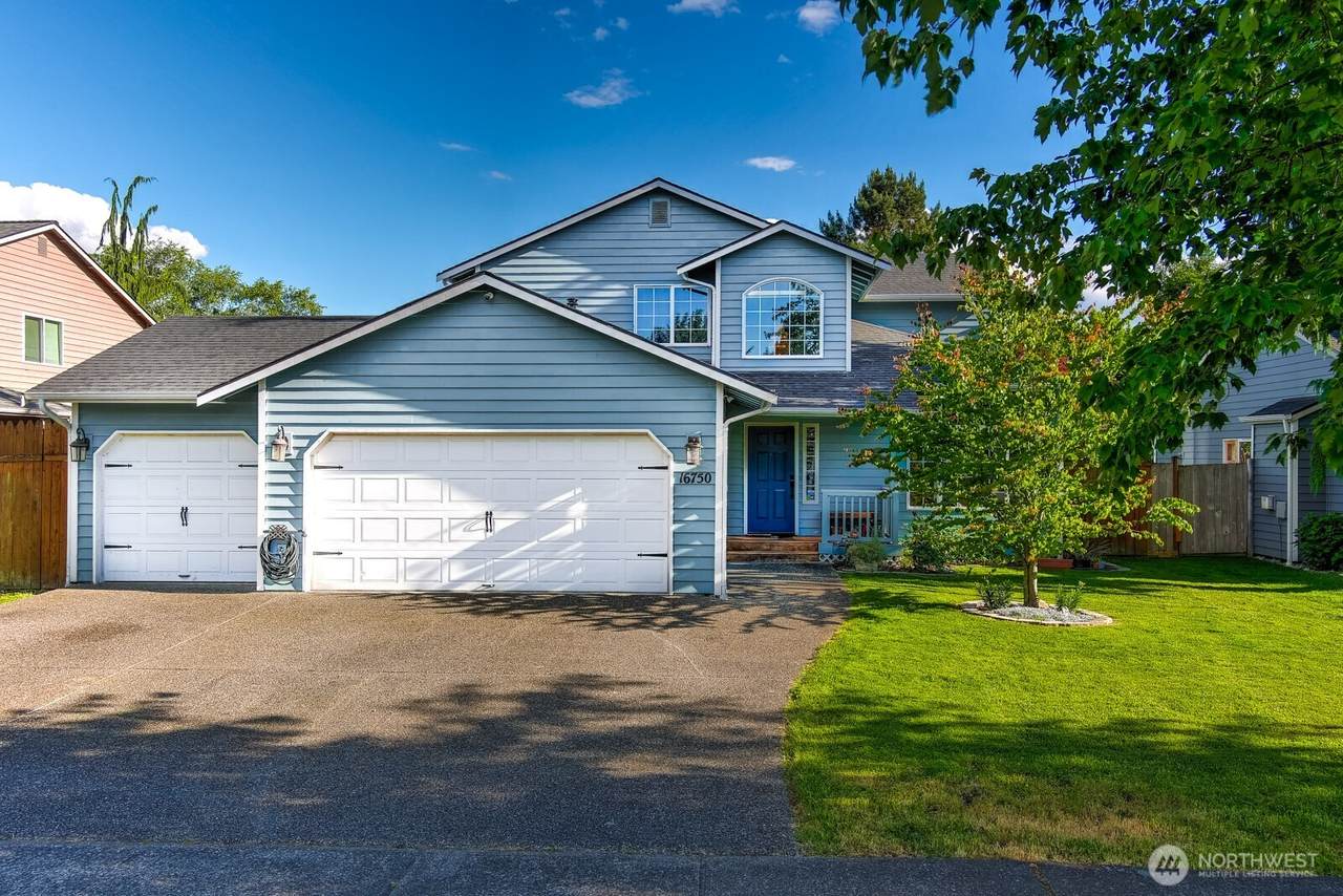 16750 154th Street - Photo 1