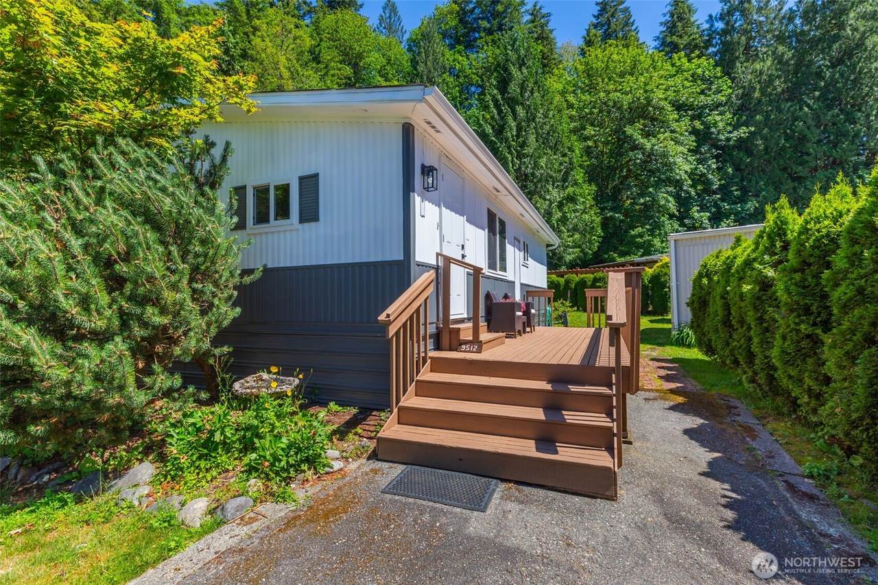 9512 315 Avenue - Photo 1
