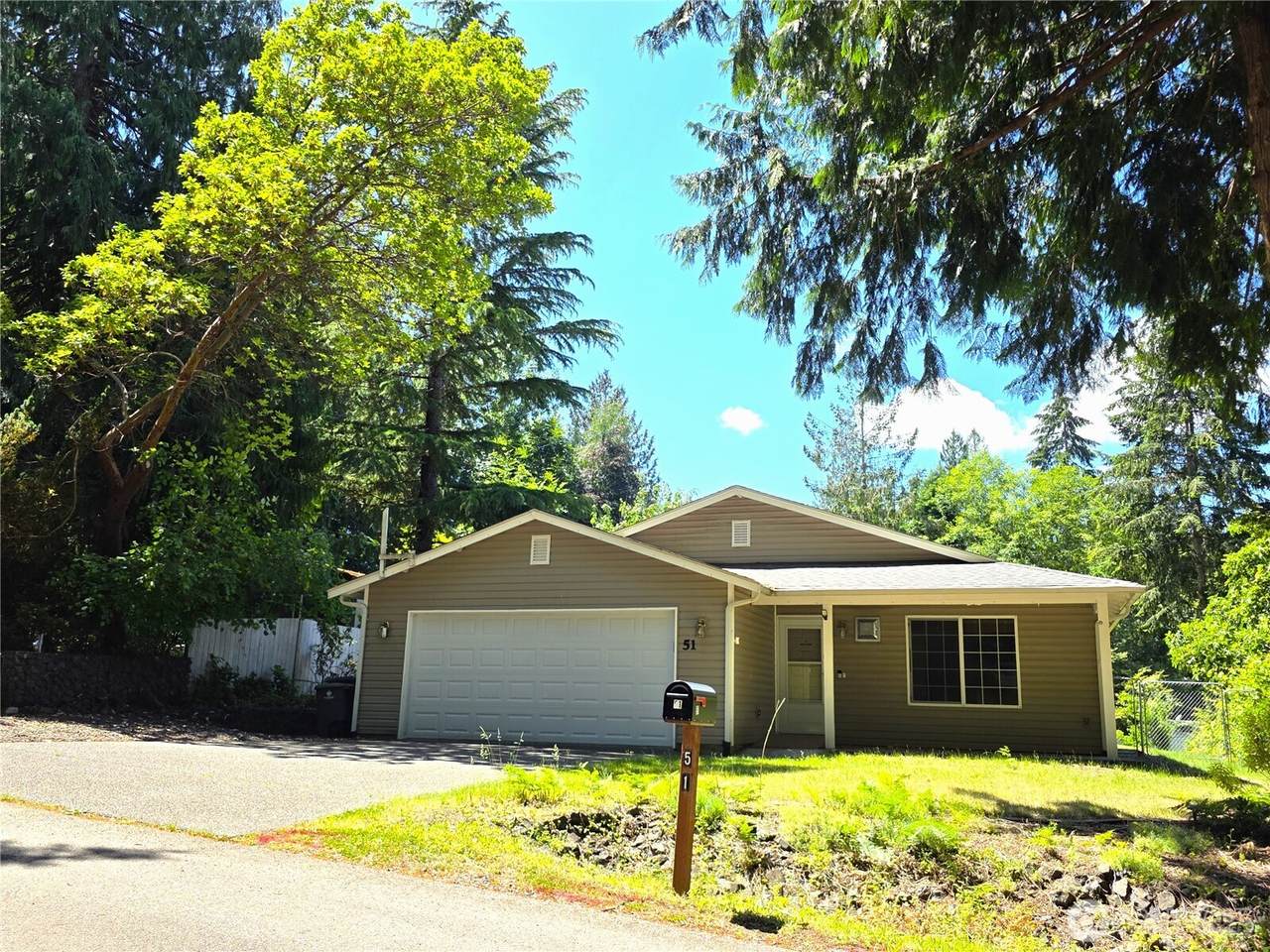51 Cabana Avenue - Photo 1