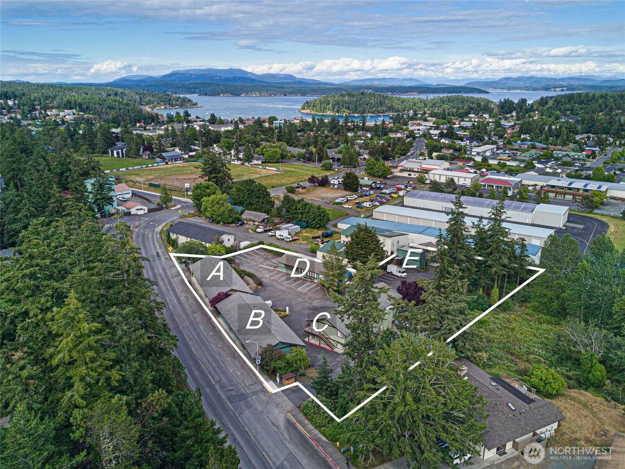 869 849 Spring Street - Photo 1