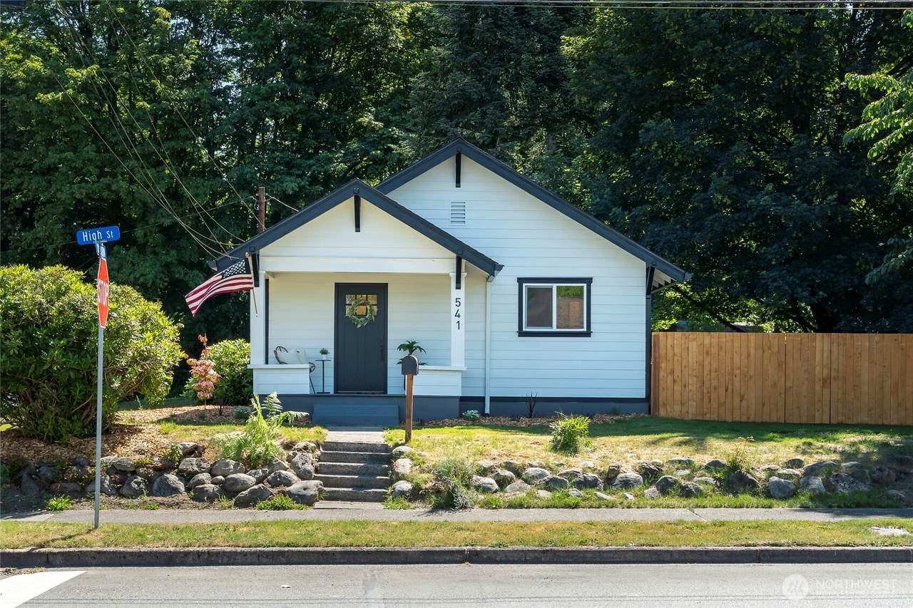 541 High Street - Photo 1