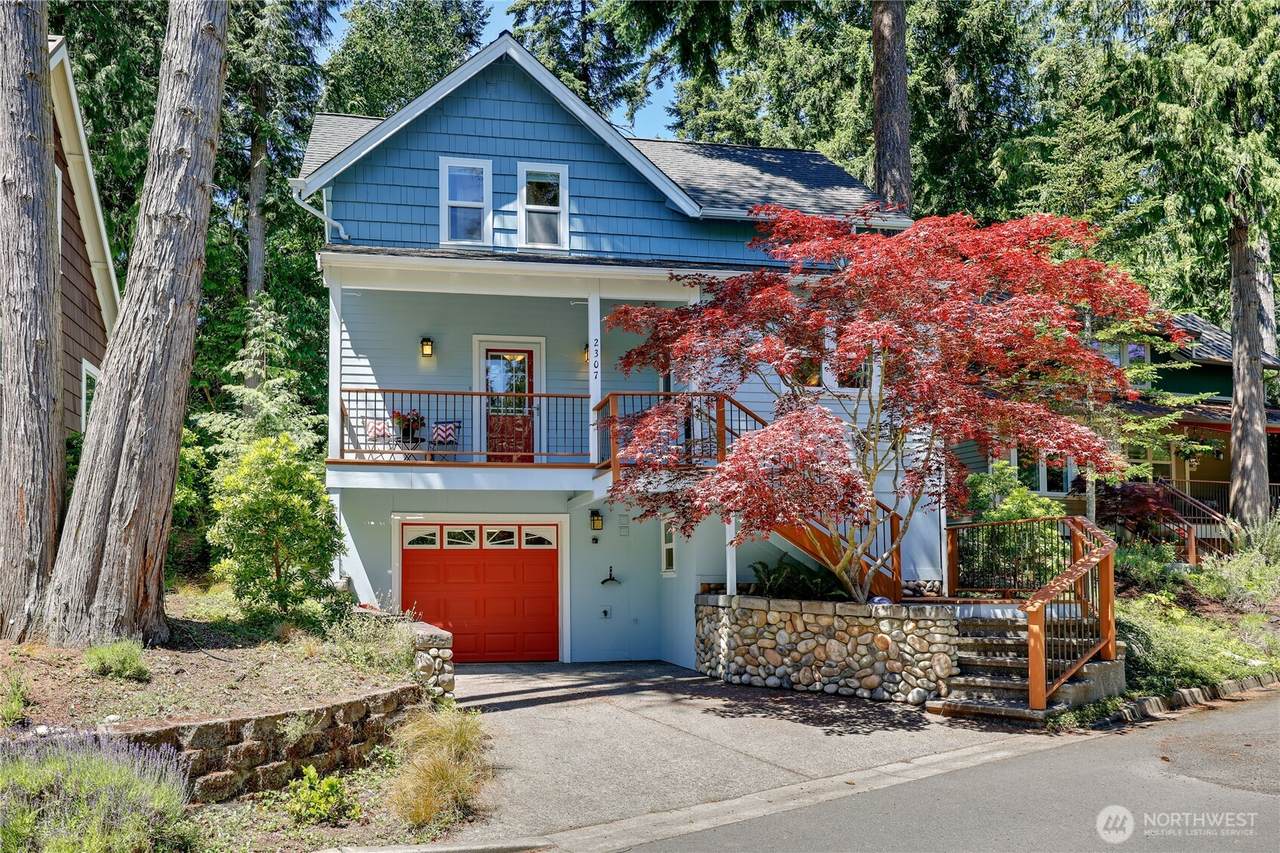 2307 Madrona Street - Photo 1