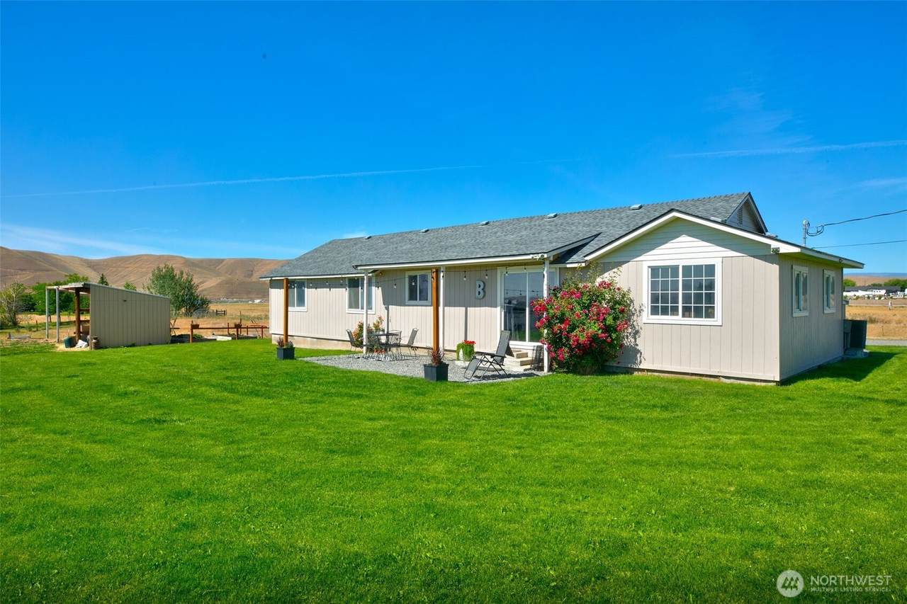 1240 Huntzinger Road - Photo 1