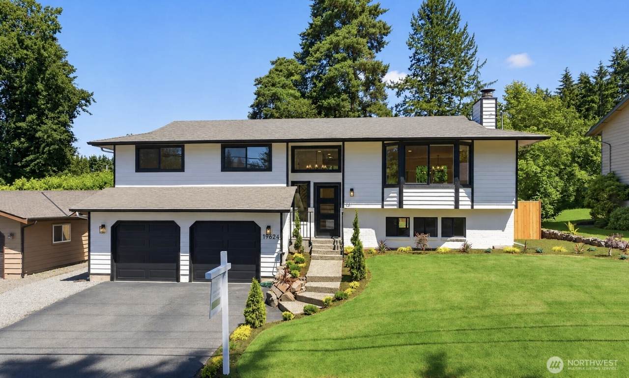 19624 62nd Avenue - Photo 1