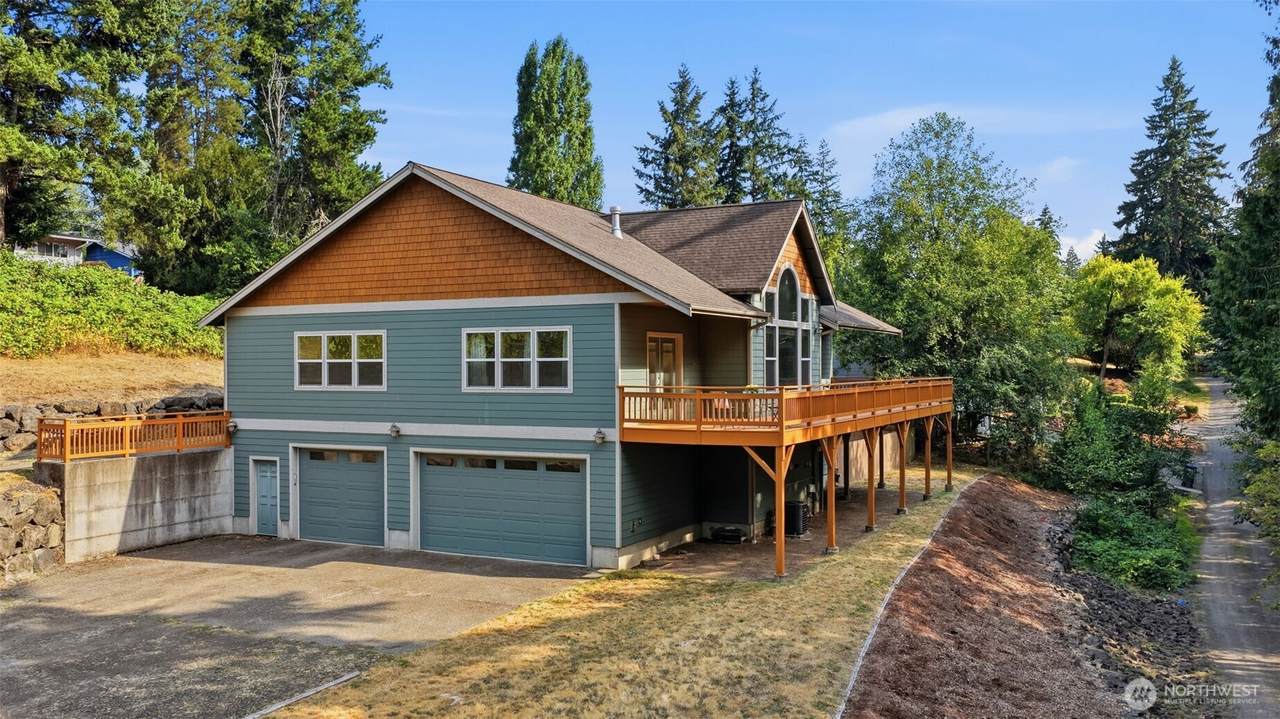 3903 Country Lane - Photo 1