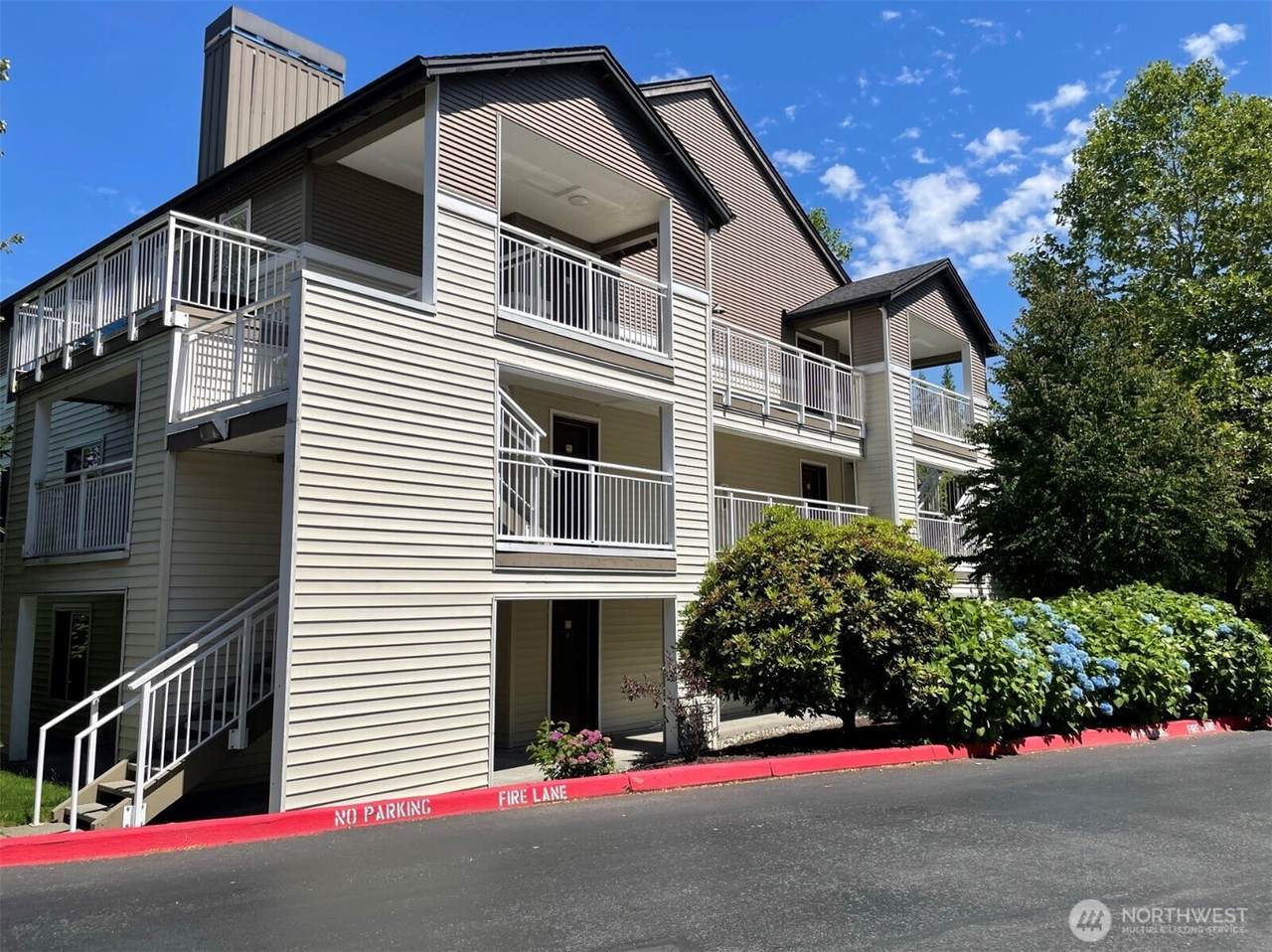 12303 Harbour Pointe Boulevard - Photo 1