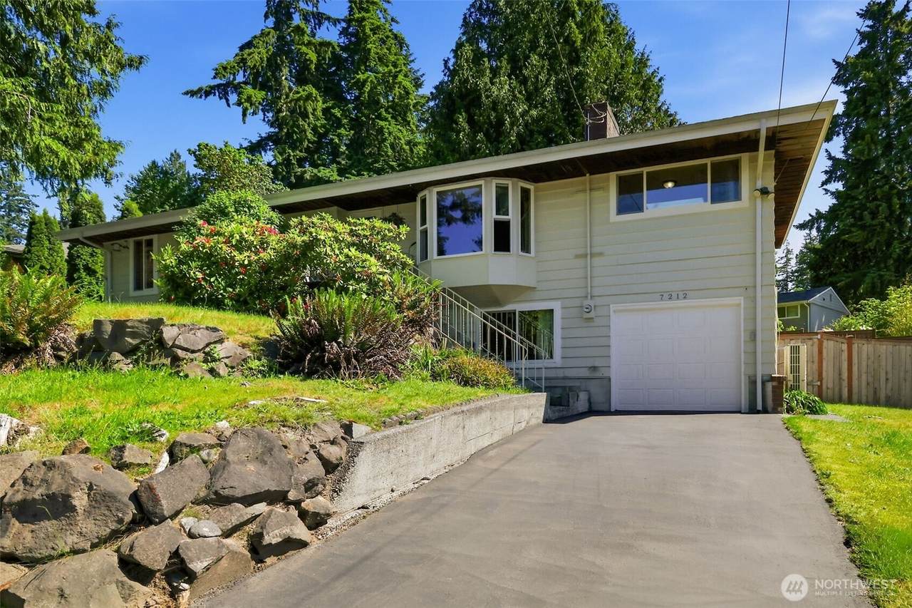 7212 197th Street - Photo 1