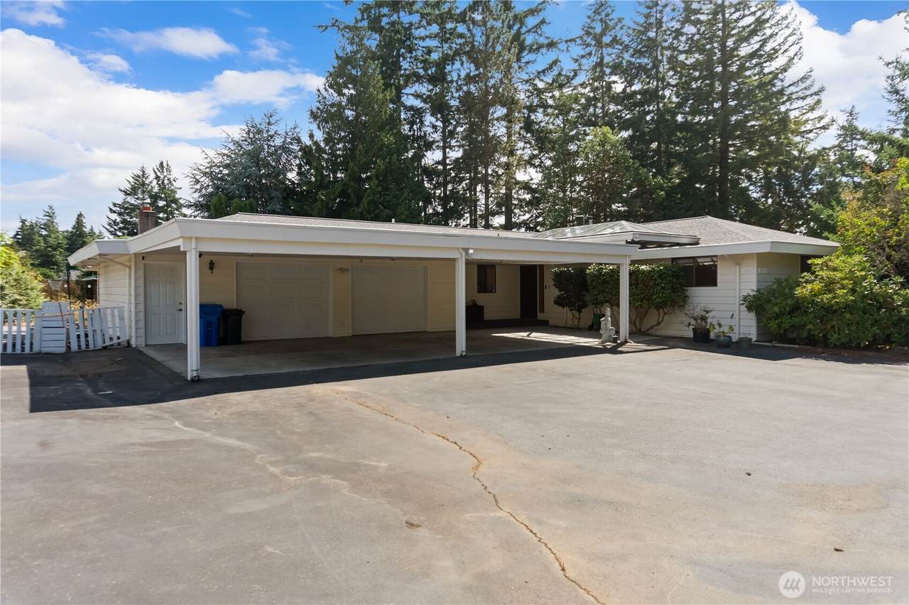 1781 11th Avenue - Photo 1
