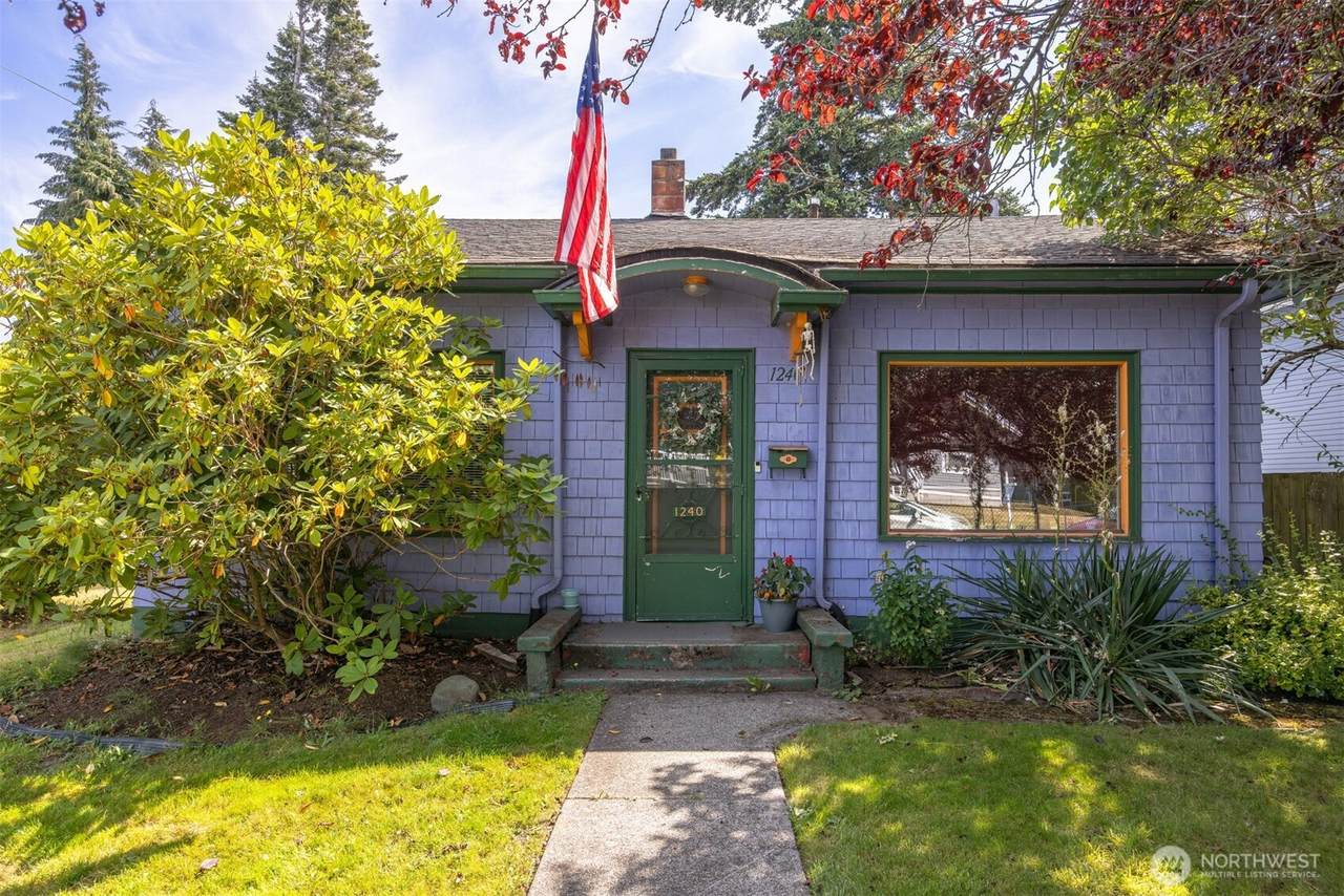 1240 Grant Street - Photo 1