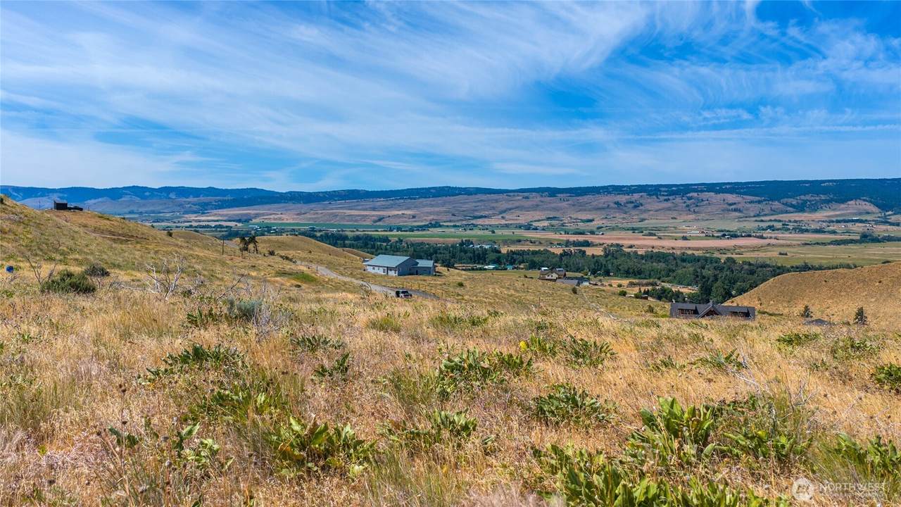 1110 Ellensburg Ranches Rd - Photo 1