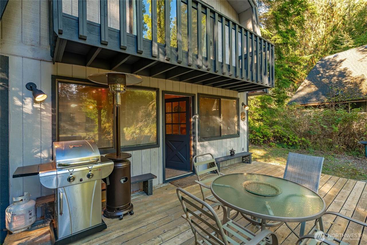 7018 Olympus Way - Photo 1