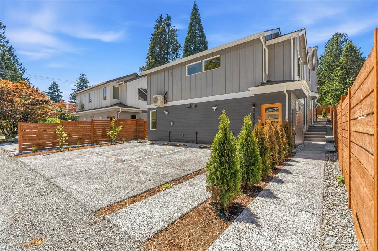 10704 Linden Avenue - Photo 1