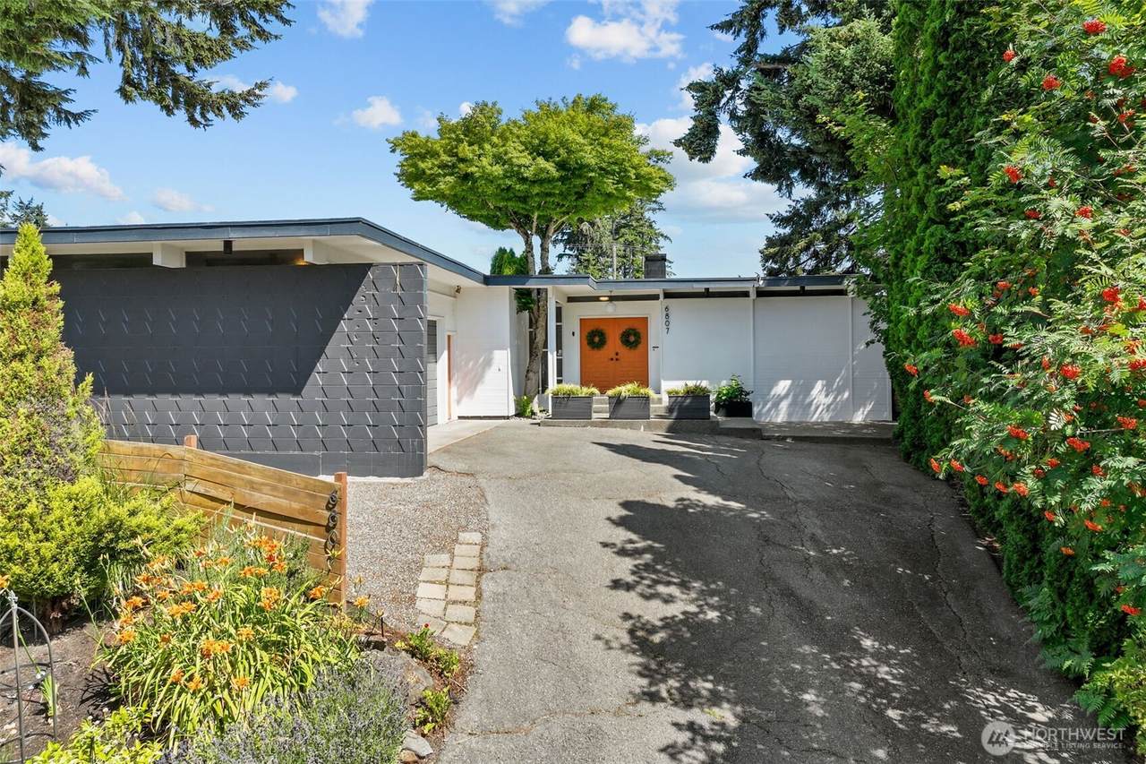 6807 44th Street Court - Photo 1
