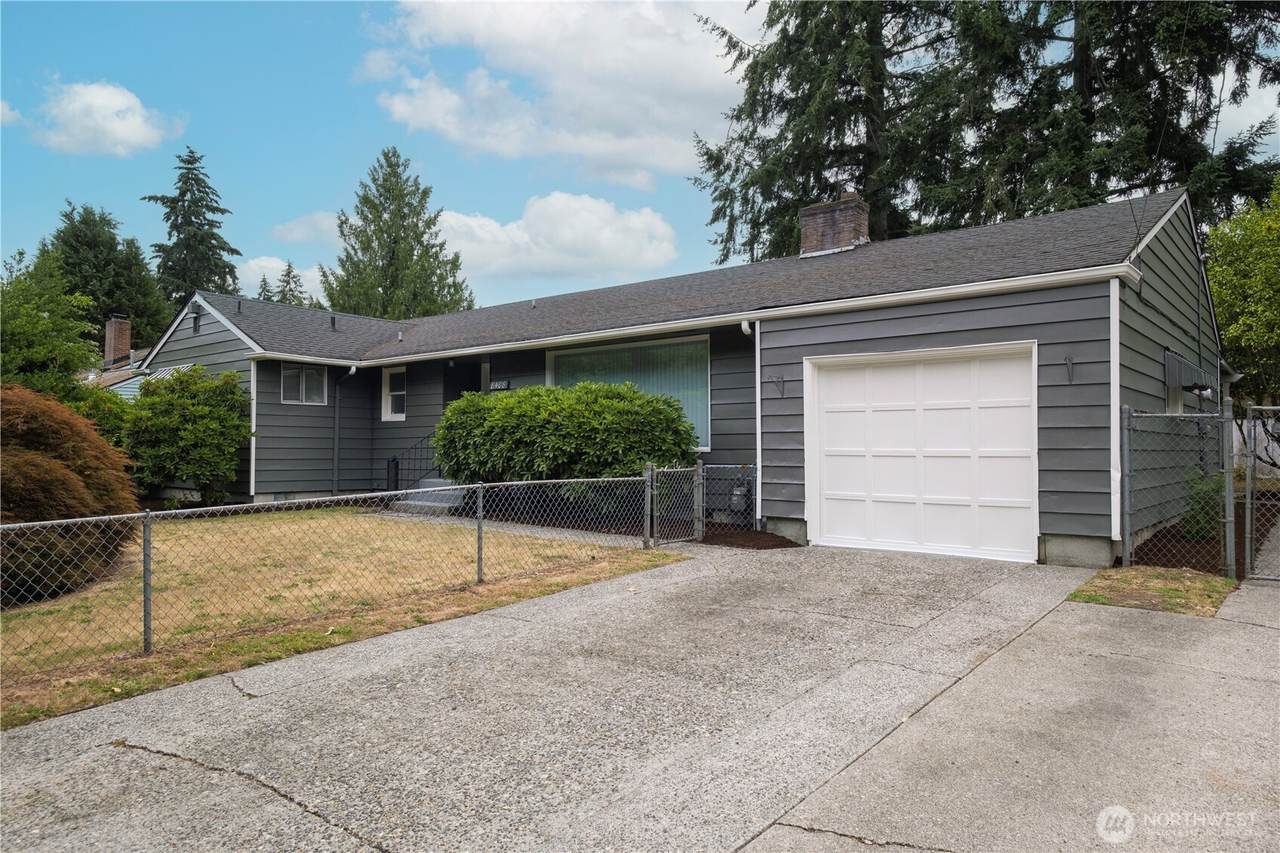 8408 121st Street - Photo 1