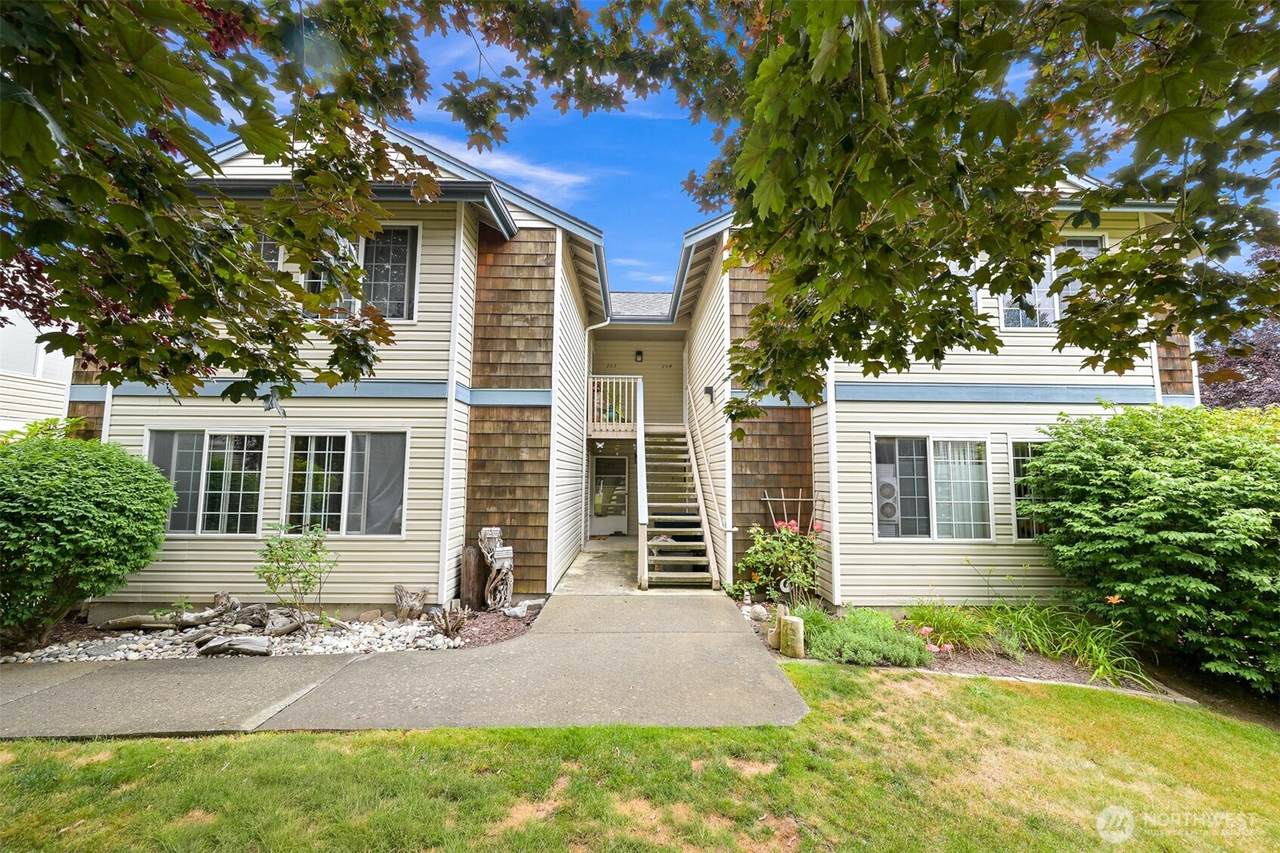 605 Horton Way - Photo 1