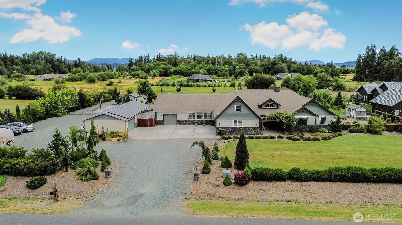 618 Ell Road - Photo 1