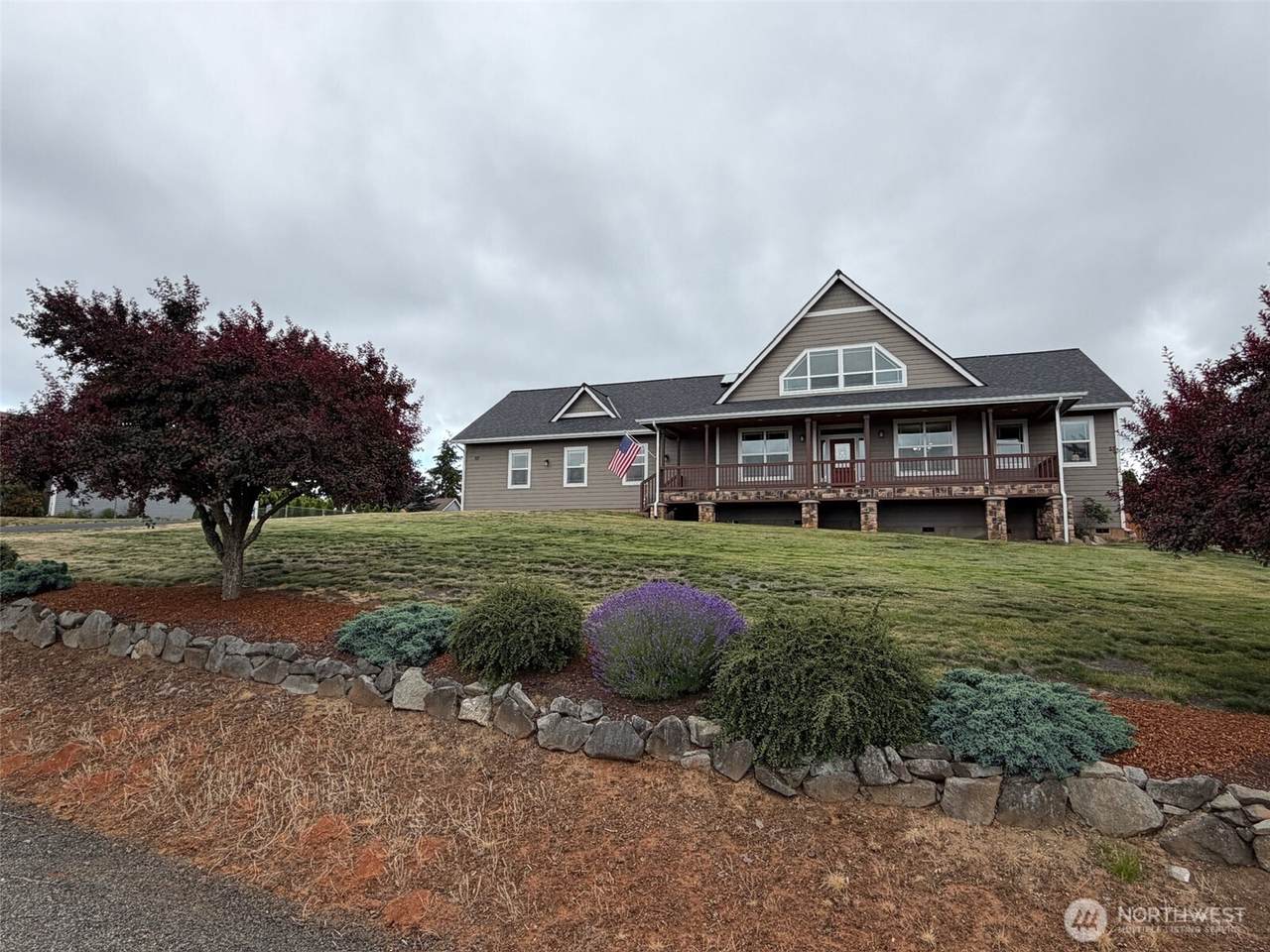 117 Garrett Loop - Photo 1