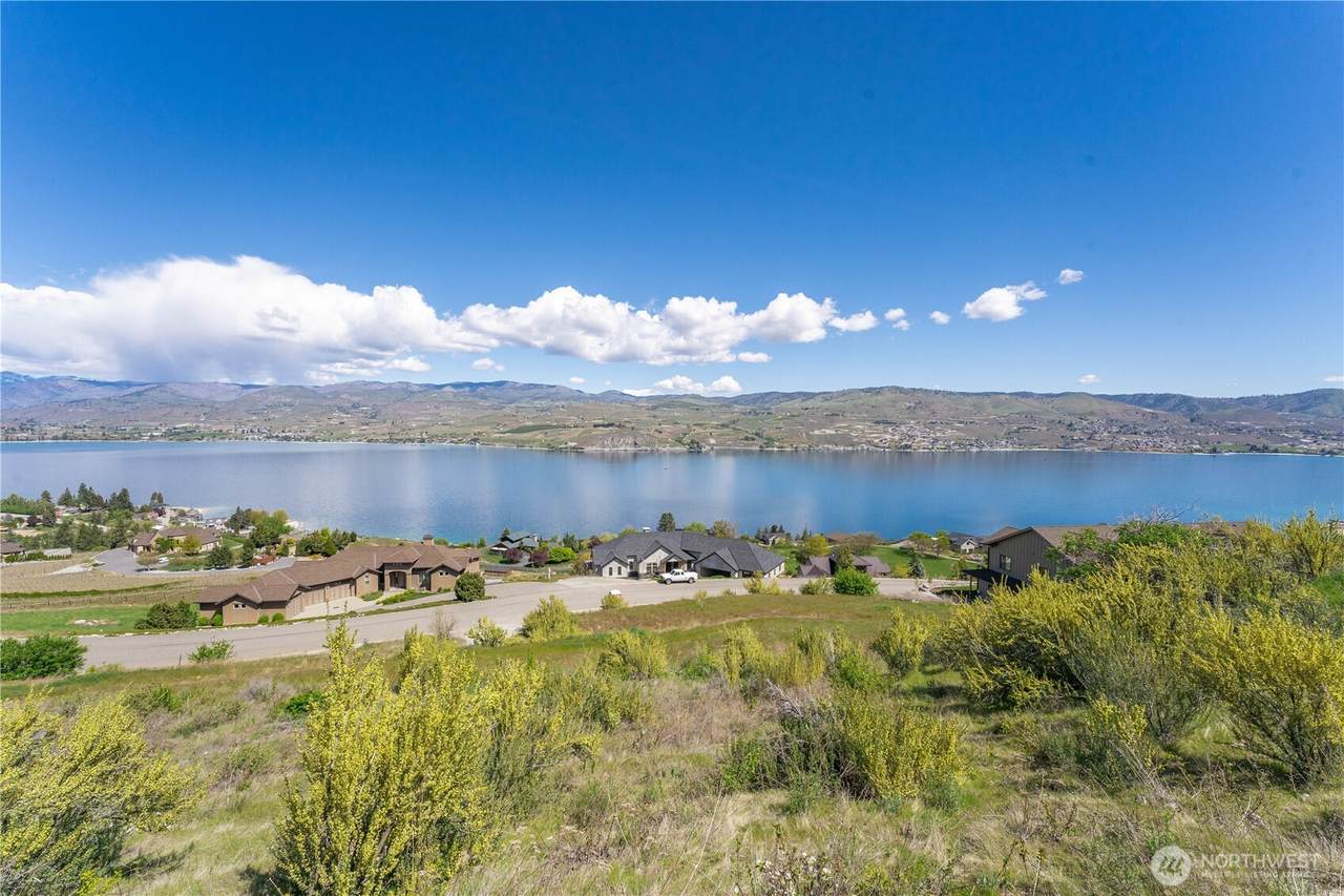 306 Clos Chevalle Road - Photo 1